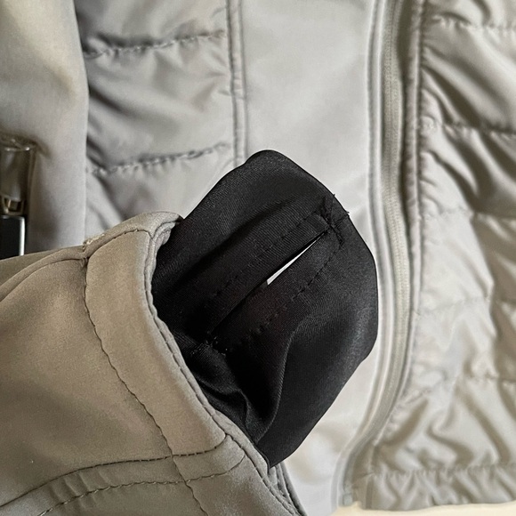 Bench Softshell Quilted Jacket - Picture 4 of 12